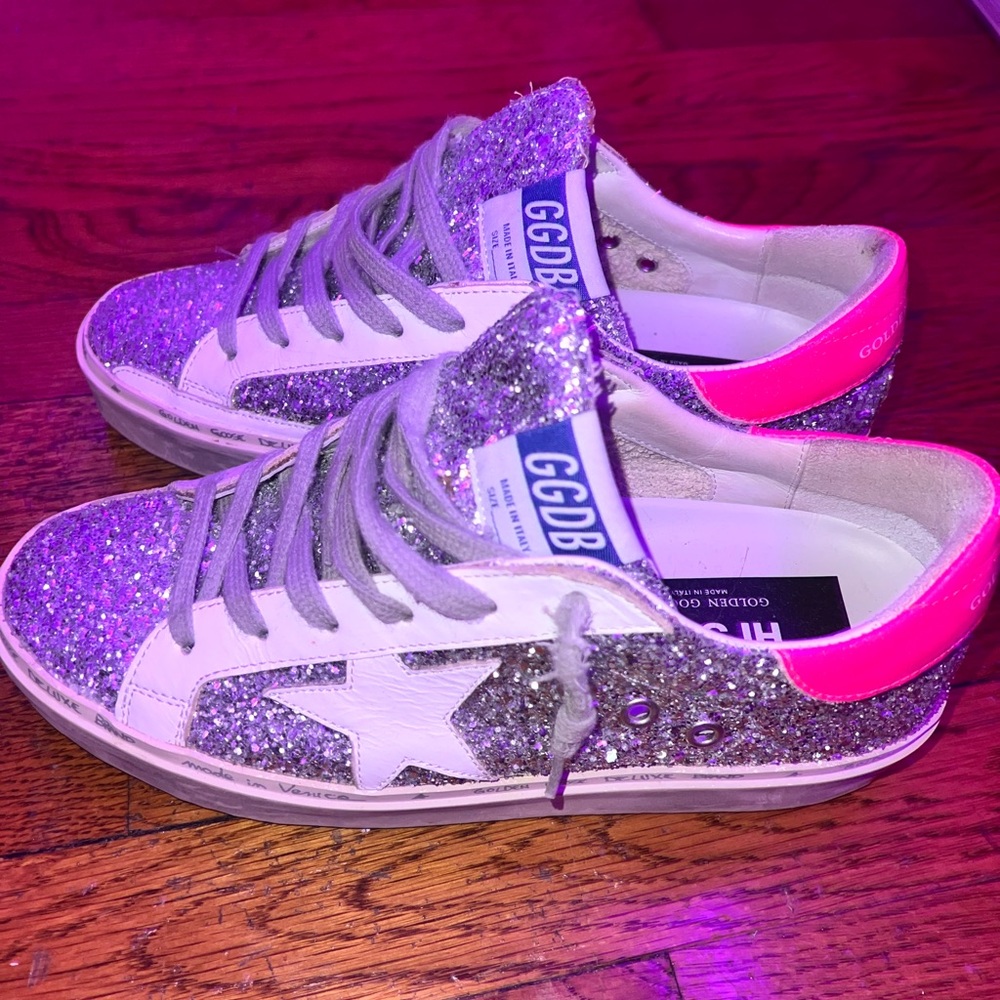 Selling NEVER worn golden goose. I love them just too big, size 29 (9)